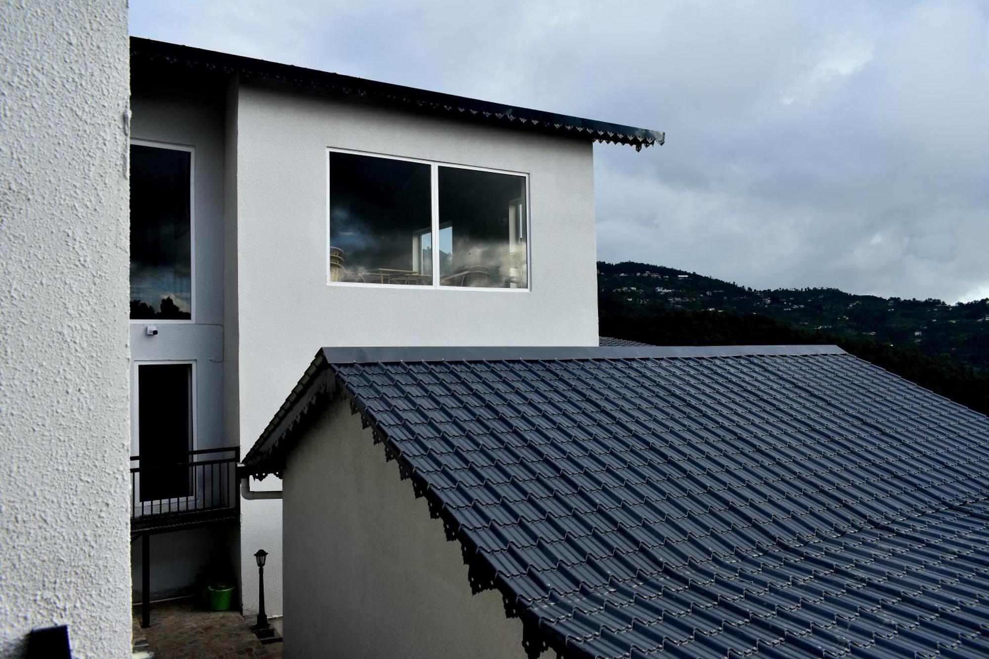 Rega Manivedya The Jungle Trail Resort マックトシュワー エクステリア 写真